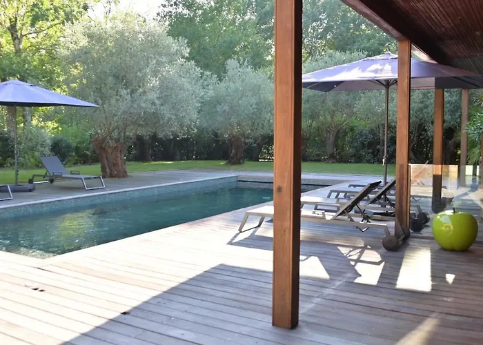 ヴィラ Biscalodge ビスカロッス