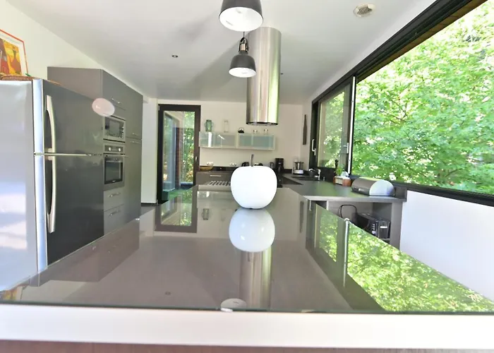 ヴィラ Biscalodge ビスカロッス